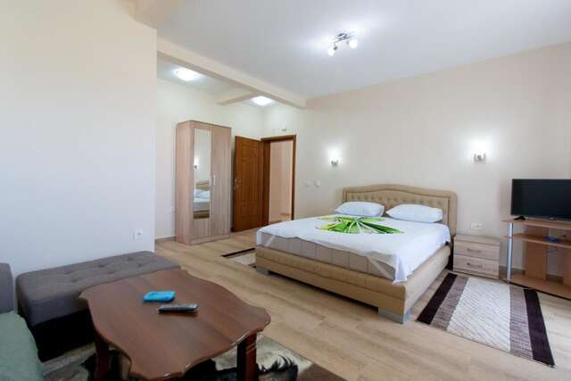 Апартаменты Moonlight Apartments Улцинь-8